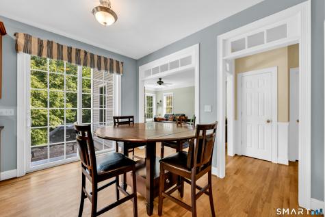 16 Highwood Crossing Burlington CT 06013