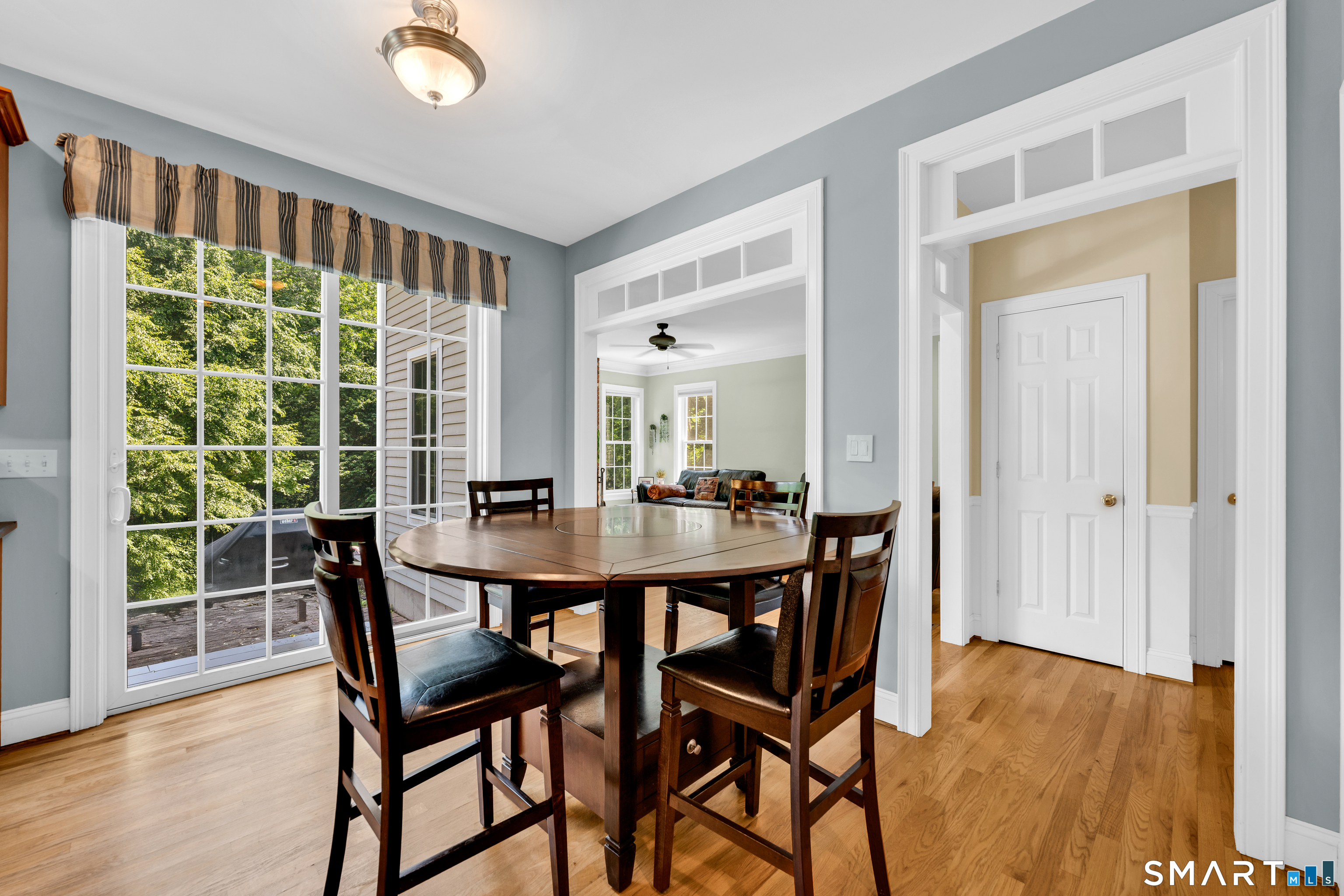 16 Highwood Crossing Burlington CT 06013