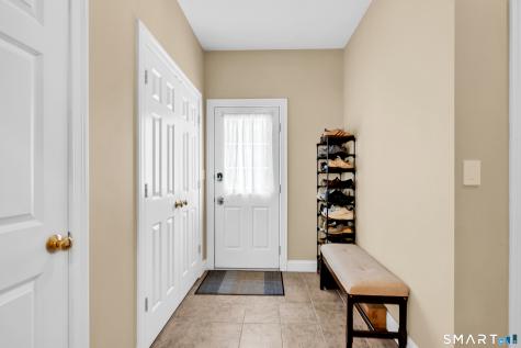 16 Highwood Crossing Burlington CT 06013