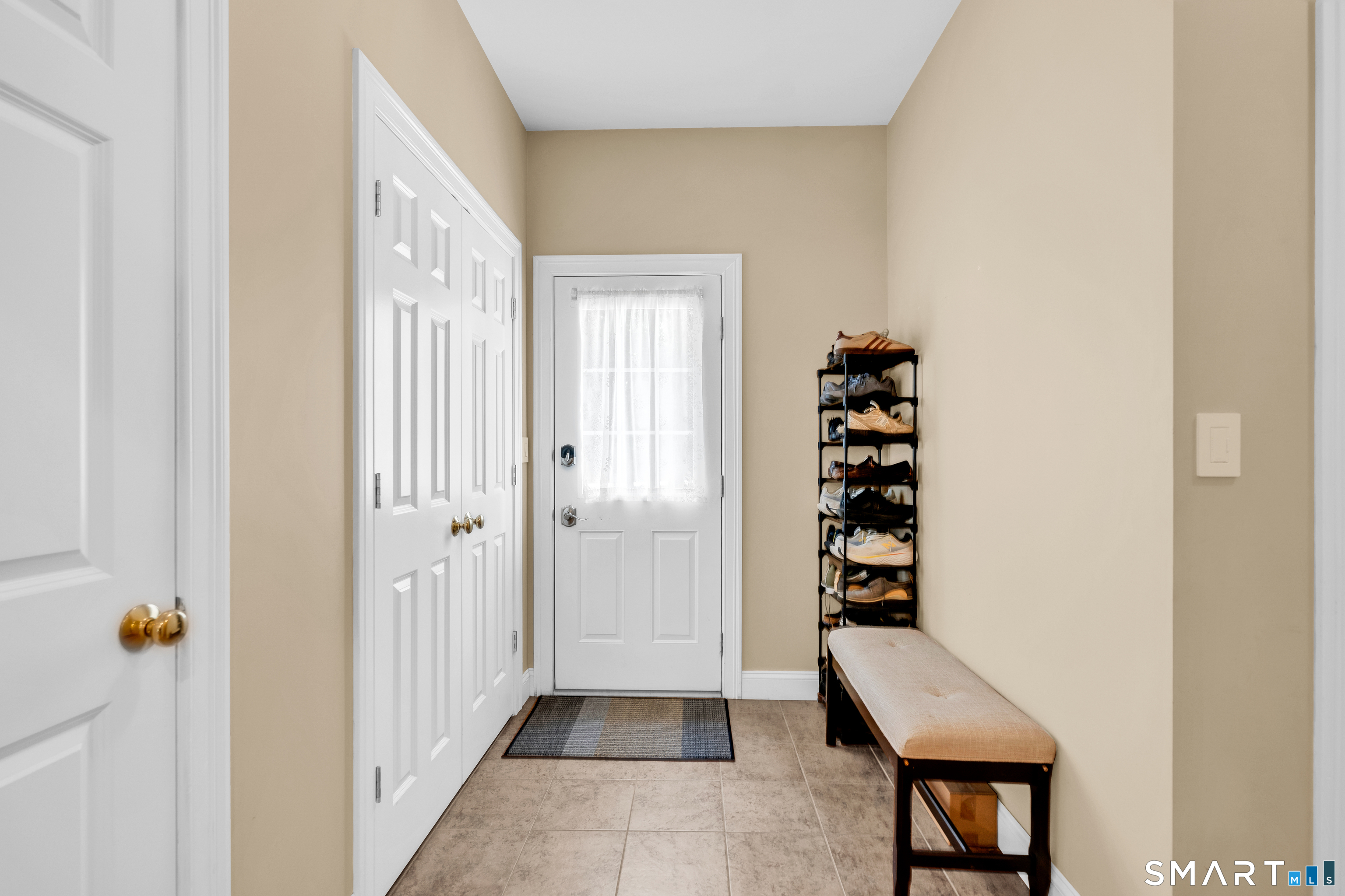 16 Highwood Crossing Burlington CT 06013