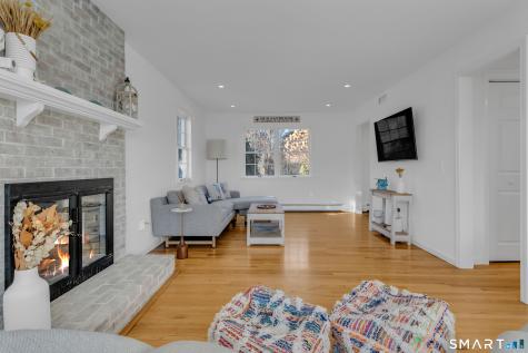 1 Beamon Meadow Place Old Saybrook CT 06475