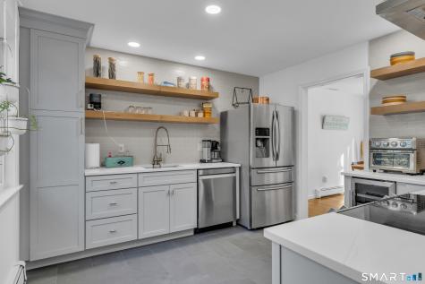 1 Beamon Meadow Place Old Saybrook CT 06475