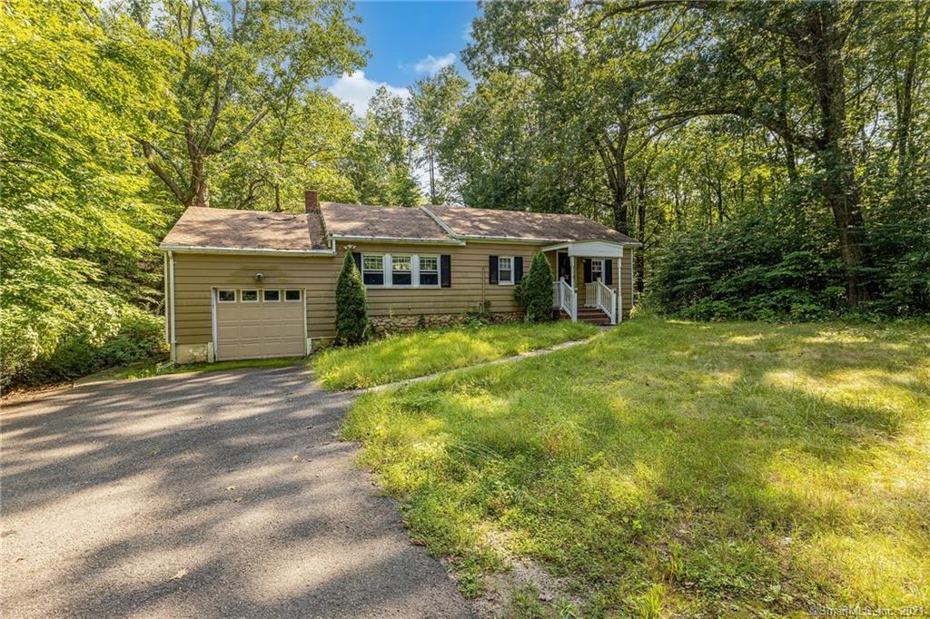 349 Kelly Road Middlebury CT 06762