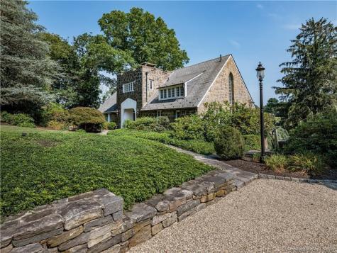 1 & 3 Neck Road Old Lyme CT 06371