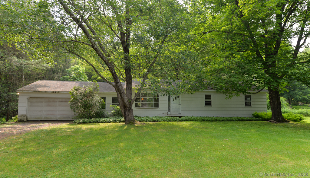 62 Meadowbrook Road Southbury CT 06488