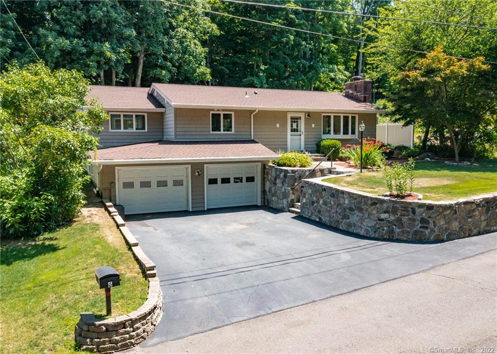 6 Brighton Street Danbury CT 06811