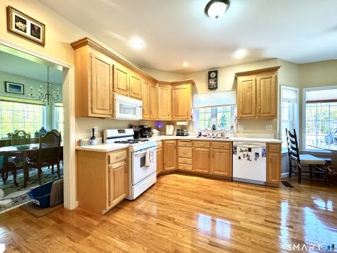 64 Carter Road Warren CT 06754