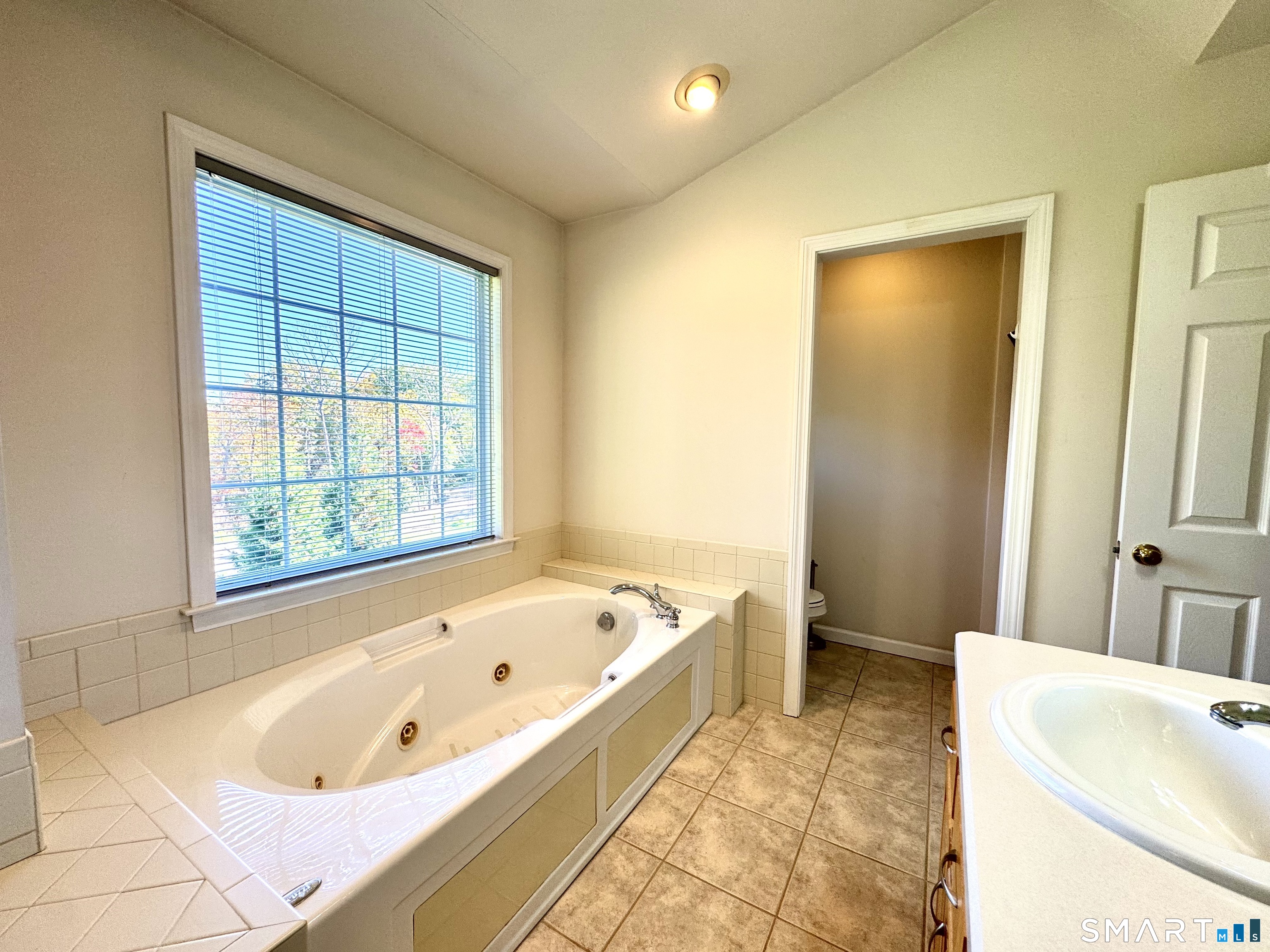 64 Carter Road Warren CT 06754