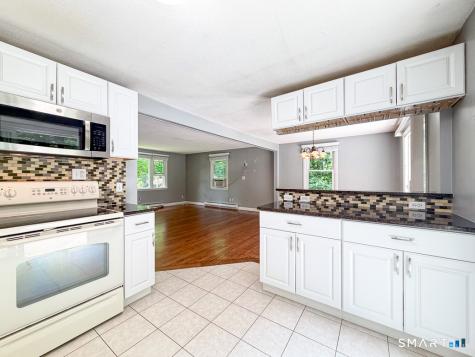 168 Lakeshore Drive New Hartford CT 06057