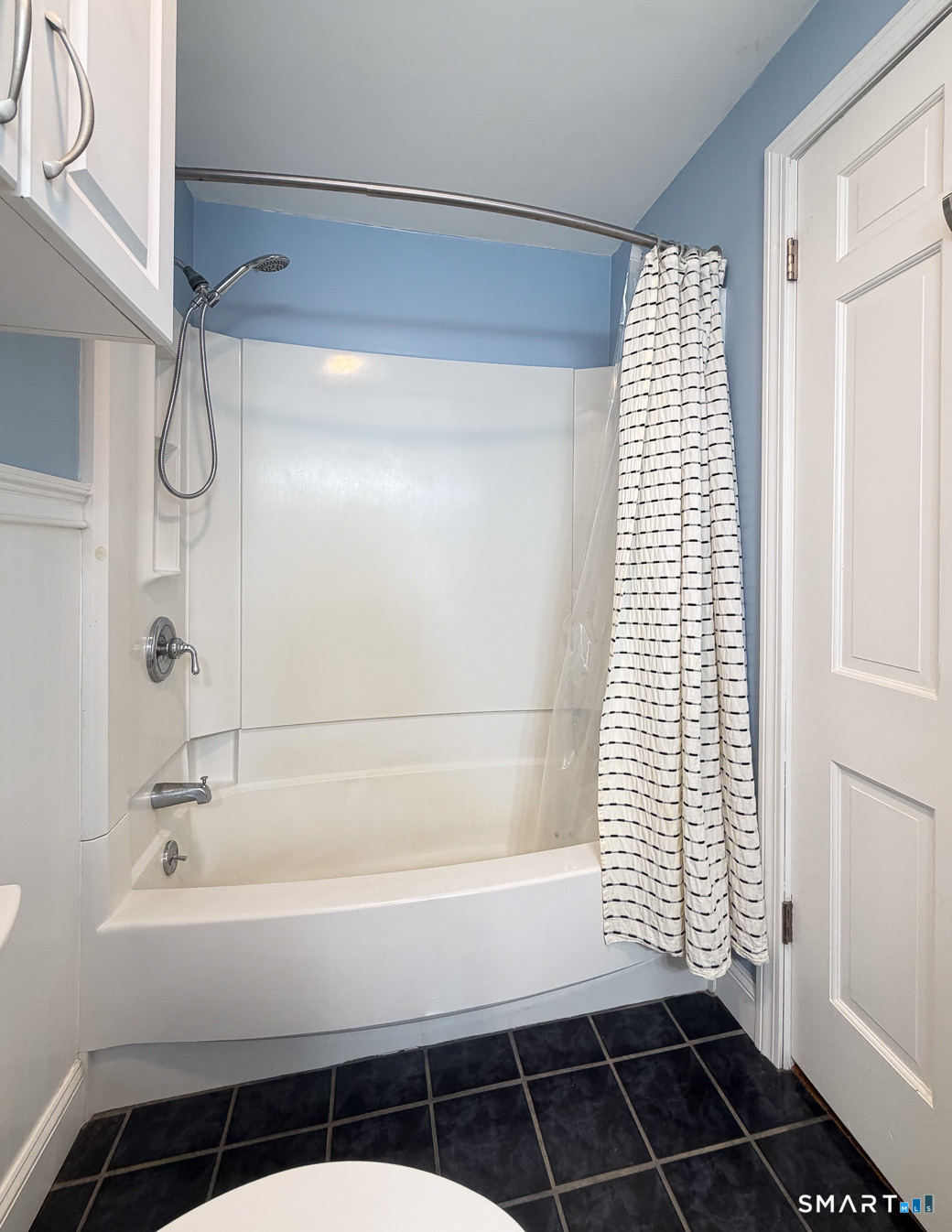168 Lakeshore Drive New Hartford CT 06057
