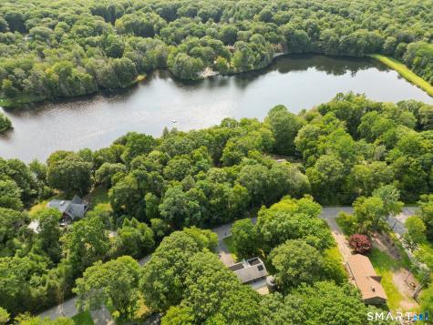 168 Lakeshore Drive New Hartford CT 06057