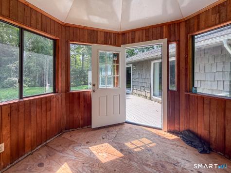 168 Lakeshore Drive New Hartford CT 06057