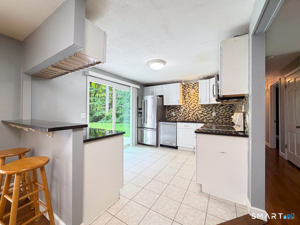 168 Lakeshore Drive New Hartford CT 06057