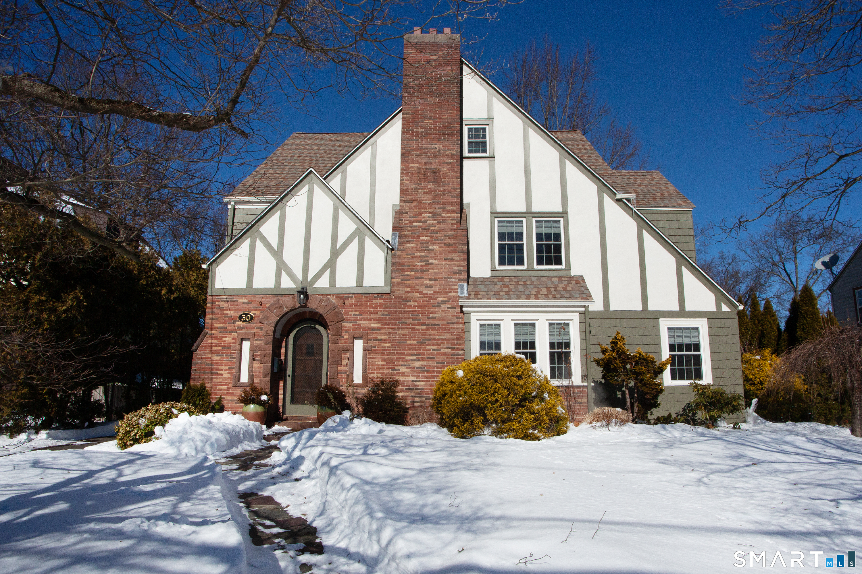 30 Sedgwick Road West Hartford CT 06107