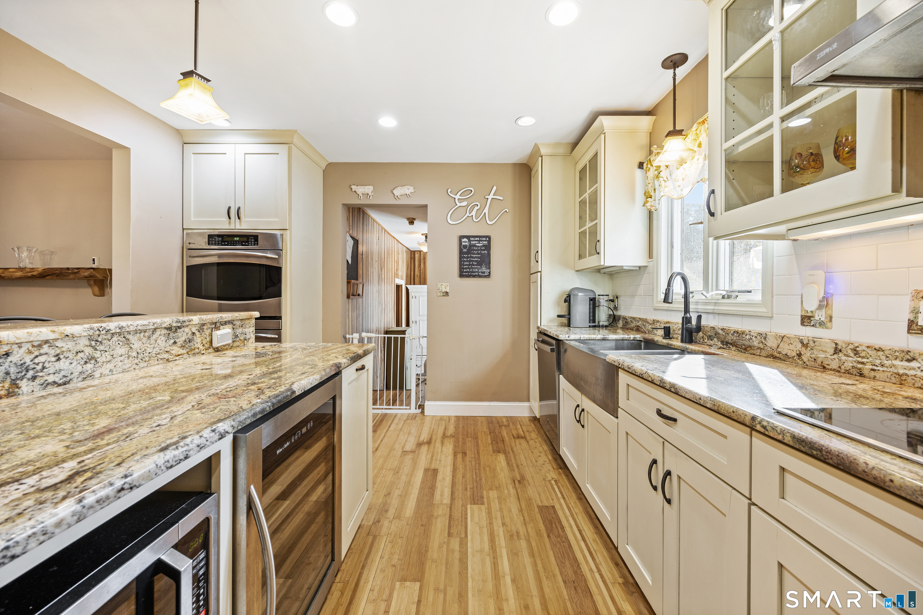 83 Lindy Street Milford CT 06460
