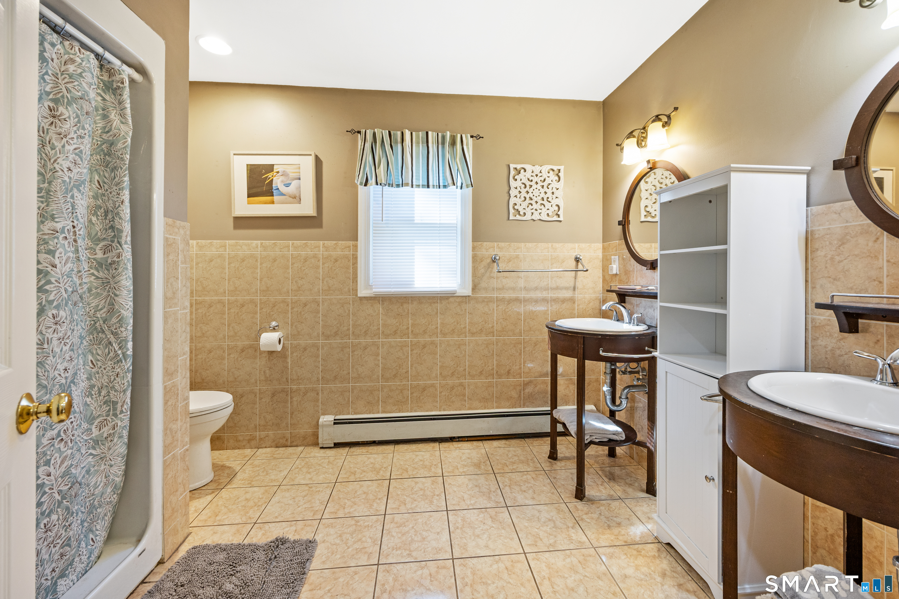 83 Lindy Street Milford CT 06460