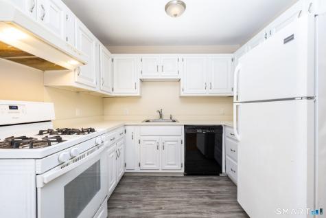 411 Bennetts Farm Road Ridgefield CT 06877