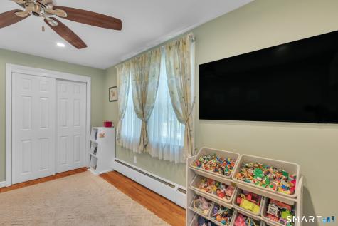 53 Temple Drive East Hartford CT 06108