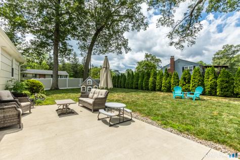 53 Temple Drive East Hartford CT 06108