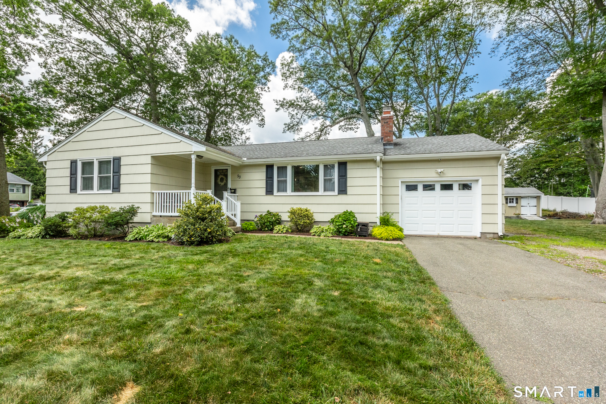 53 Temple Drive East Hartford CT 06108