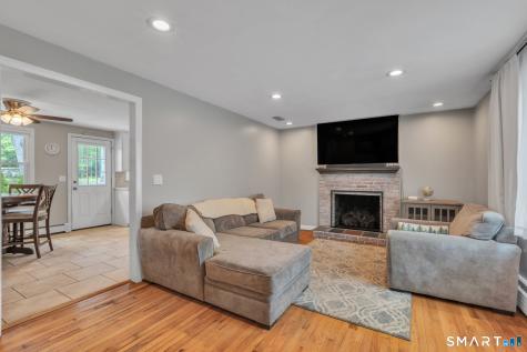 53 Temple Drive East Hartford CT 06108