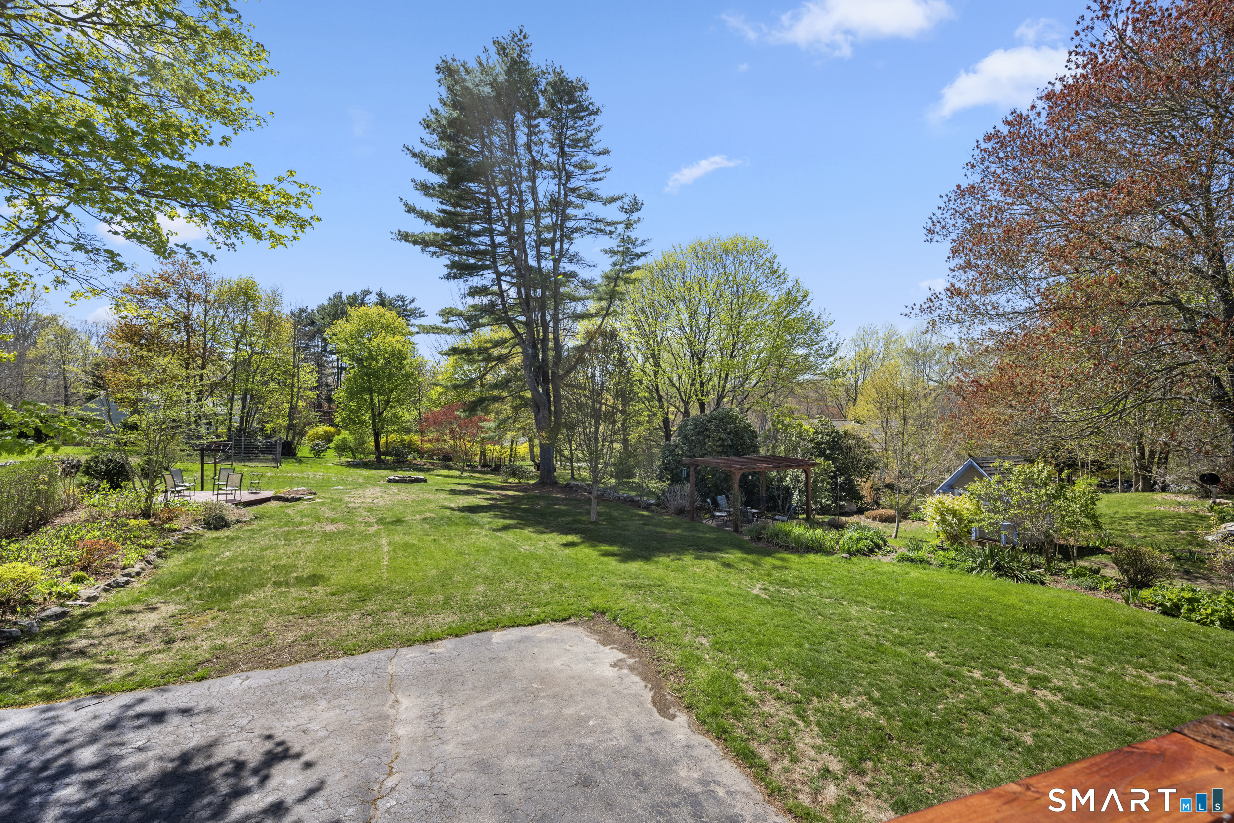 1309 Flanders Road Groton CT 06355