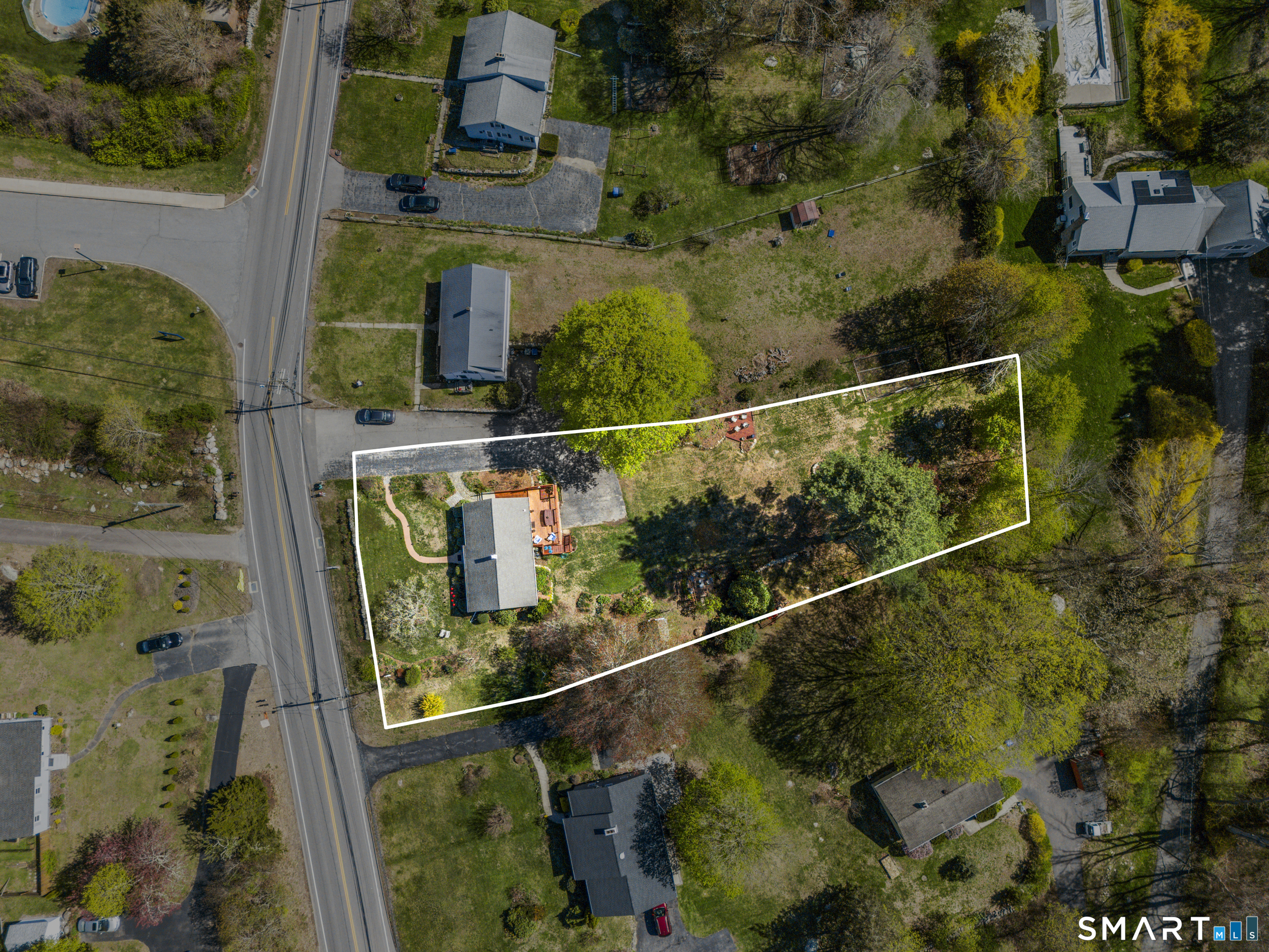 1309 Flanders Road Groton CT 06355