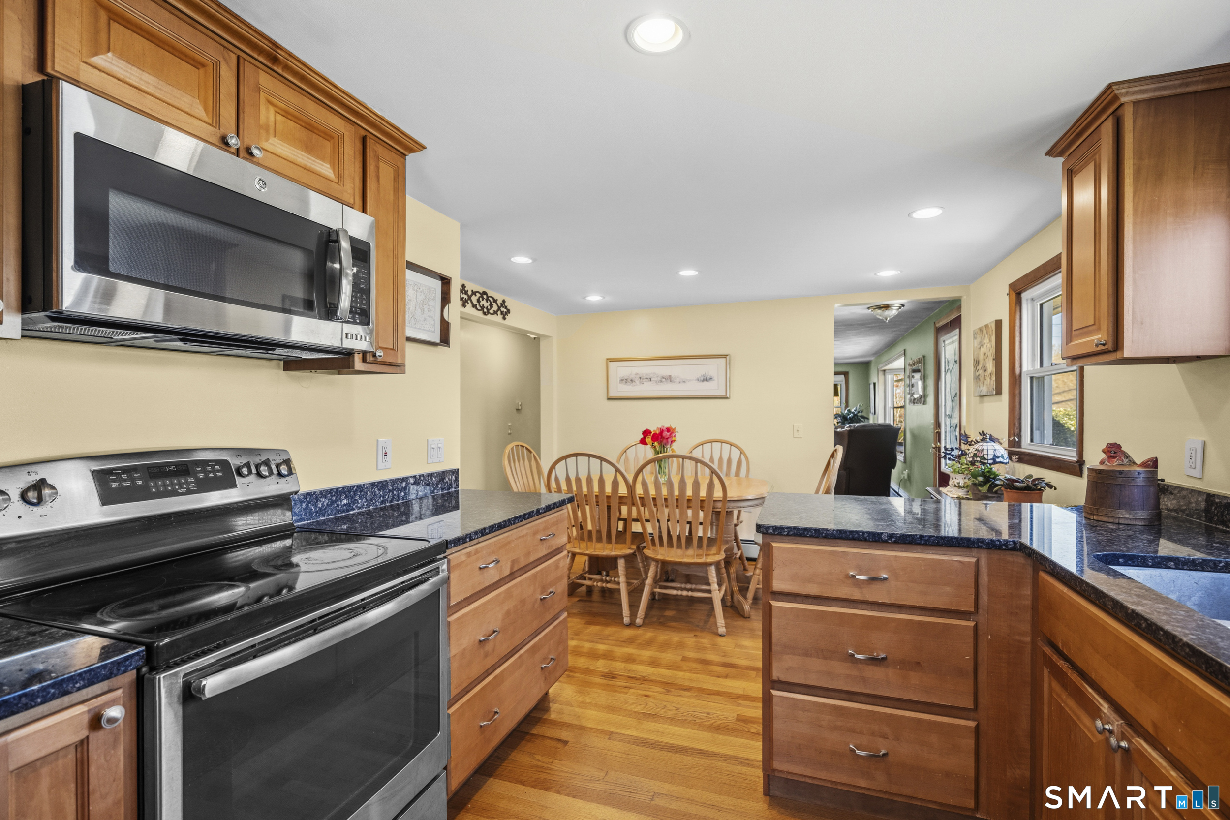 1309 Flanders Road Groton CT 06355