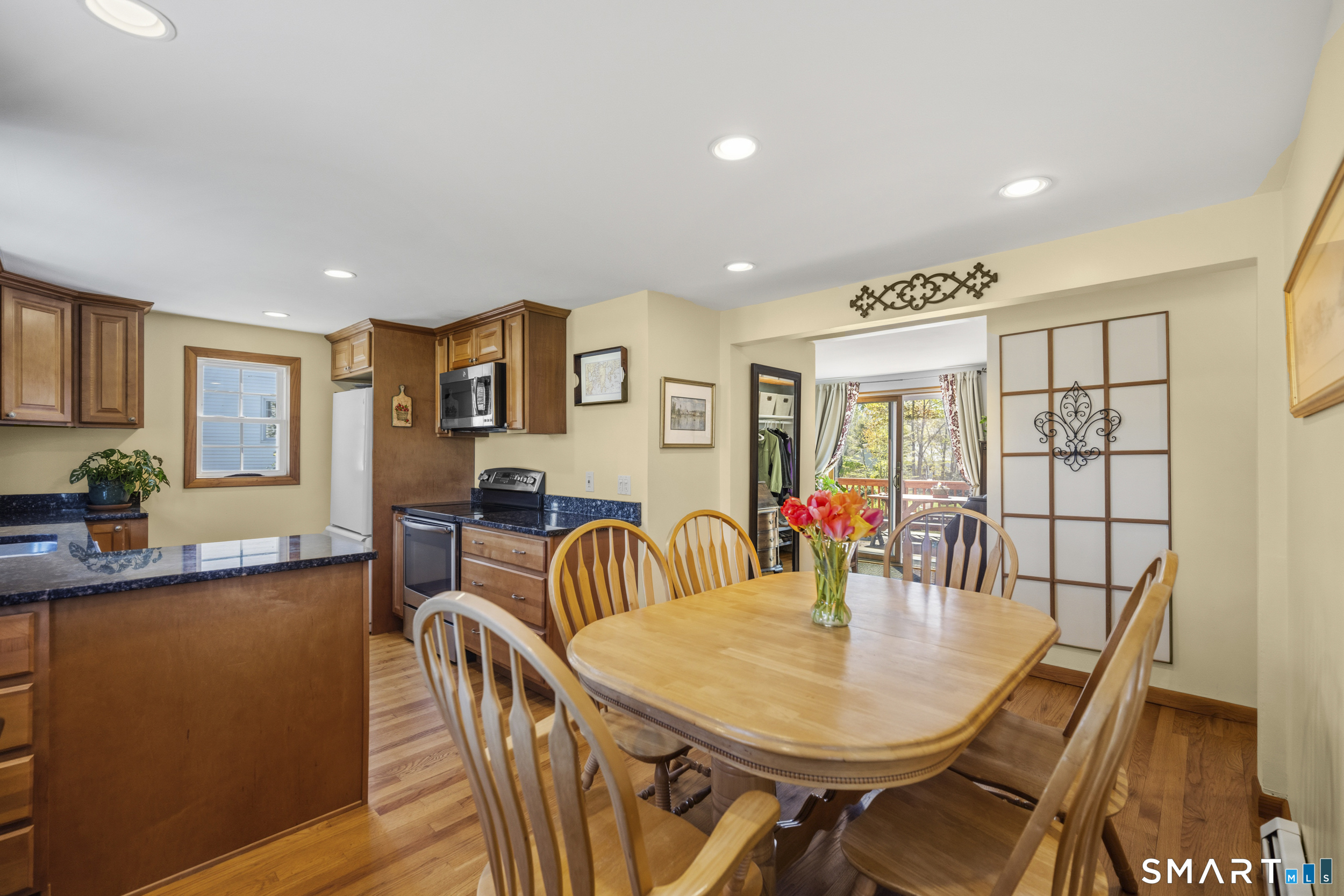 1309 Flanders Road Groton CT 06355