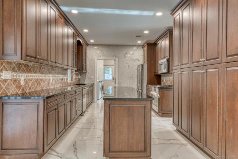 171 Oregon Road Meriden CT 06451