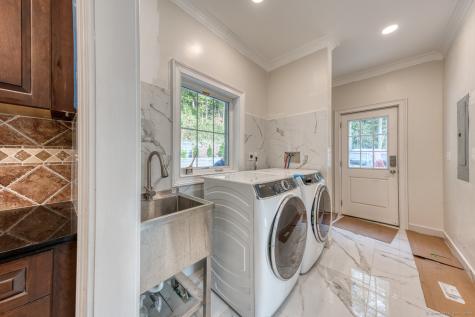 171 Oregon Road Meriden CT 06451
