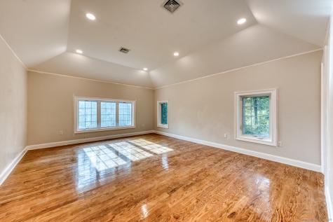 171 Oregon Road Meriden CT 06451
