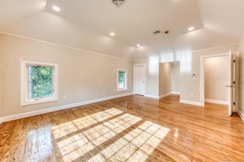 171 Oregon Road Meriden CT 06451