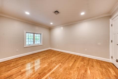 171 Oregon Road Meriden CT 06451