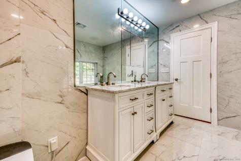 171 Oregon Road Meriden CT 06451