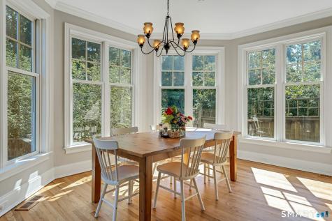 27 Walnut Lane Weston CT 06883