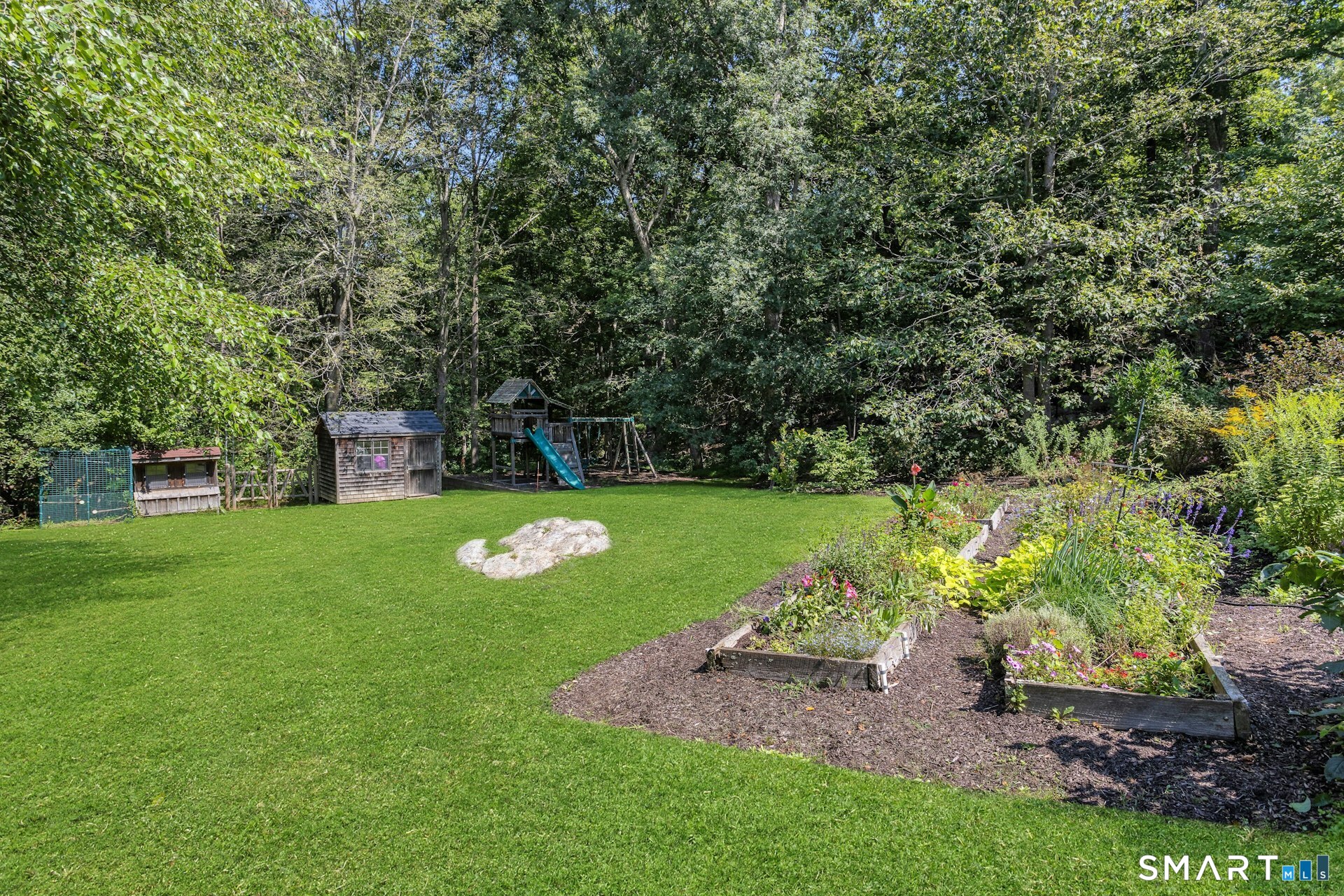 27 Walnut Lane Weston CT 06883