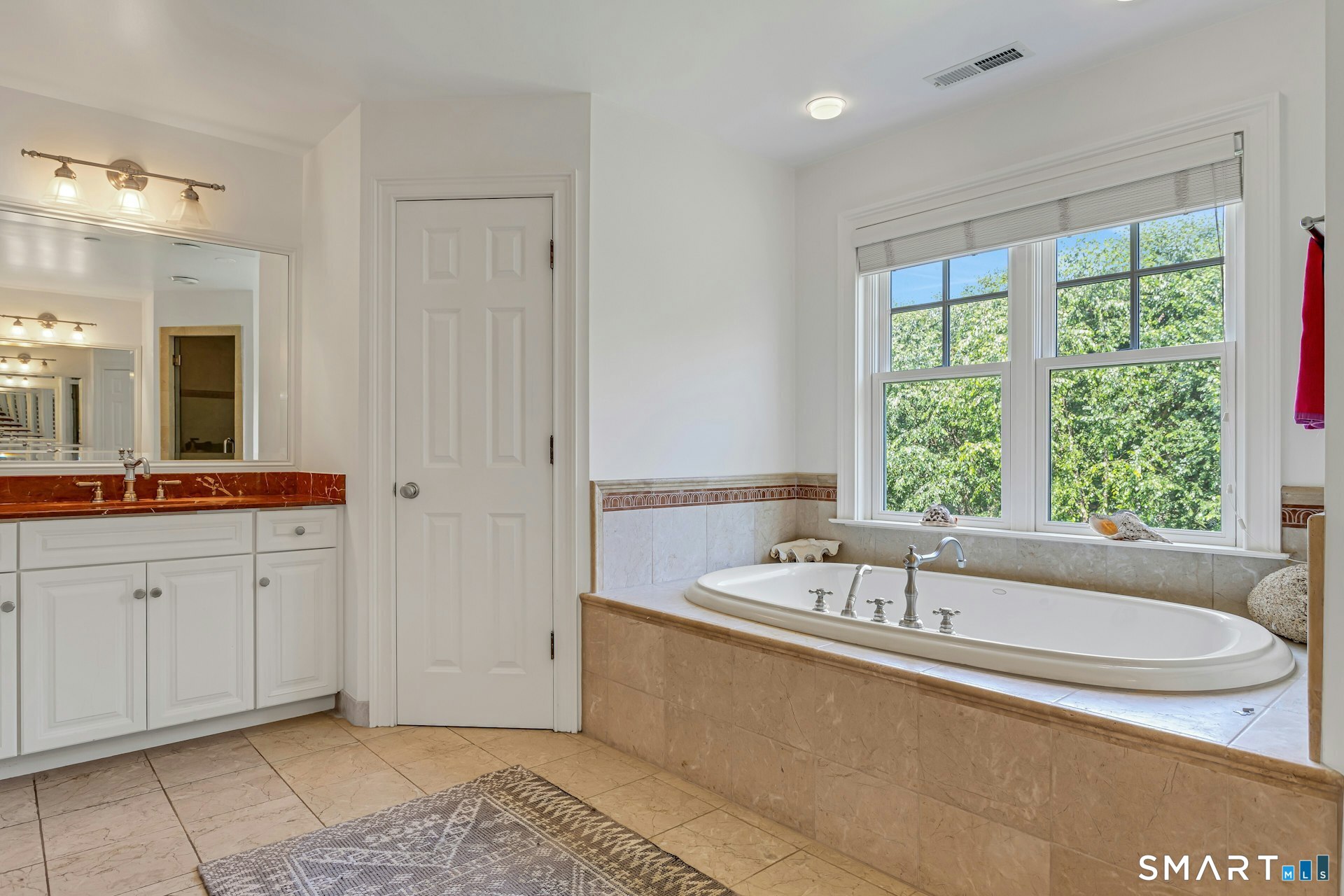 27 Walnut Lane Weston CT 06883