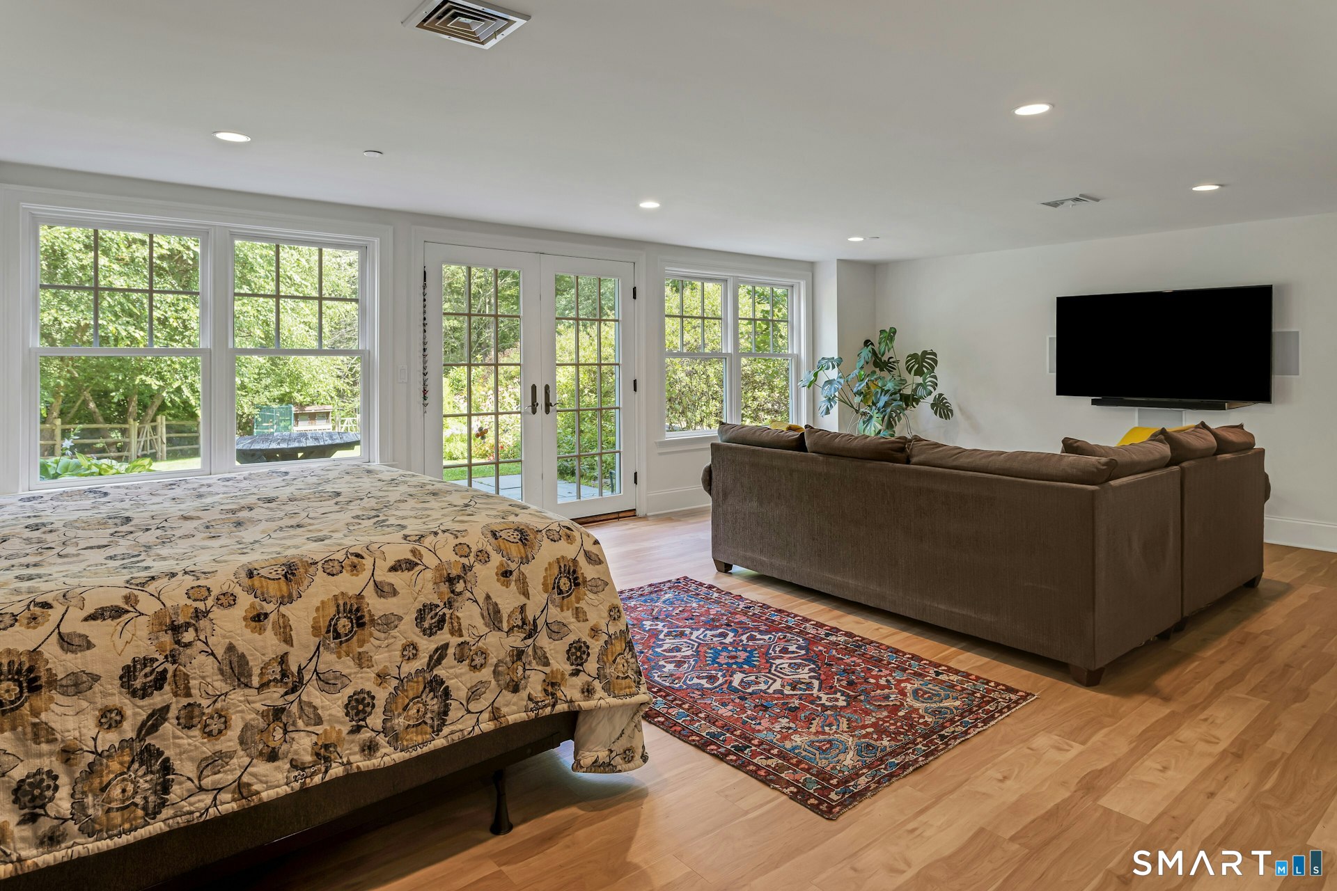 27 Walnut Lane Weston CT 06883