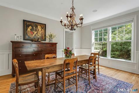27 Walnut Lane Weston CT 06883