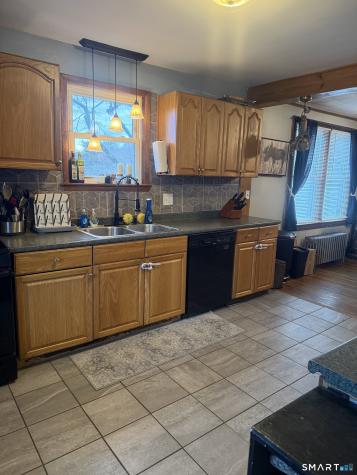 110 Oneco Street Norwich CT 06360