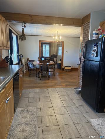 110 Oneco Street Norwich CT 06360