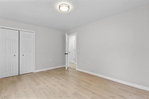 326 Harland Road Norwich CT 06360