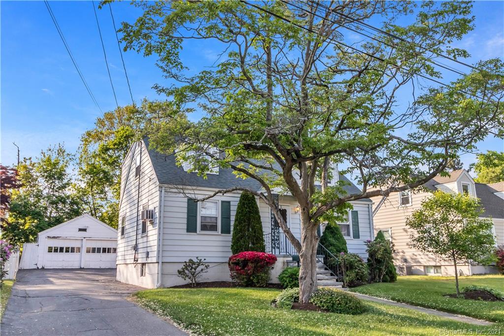 52 Sawyer Road Fairfield CT 06824