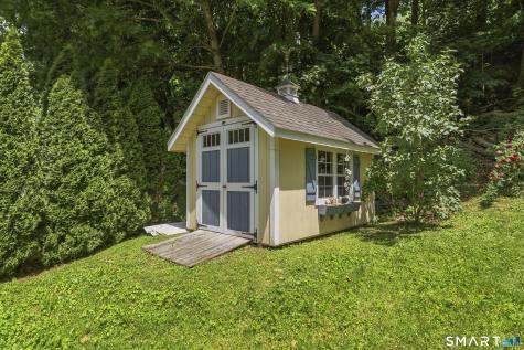 13 Brookwood Drive Bethel CT 06801
