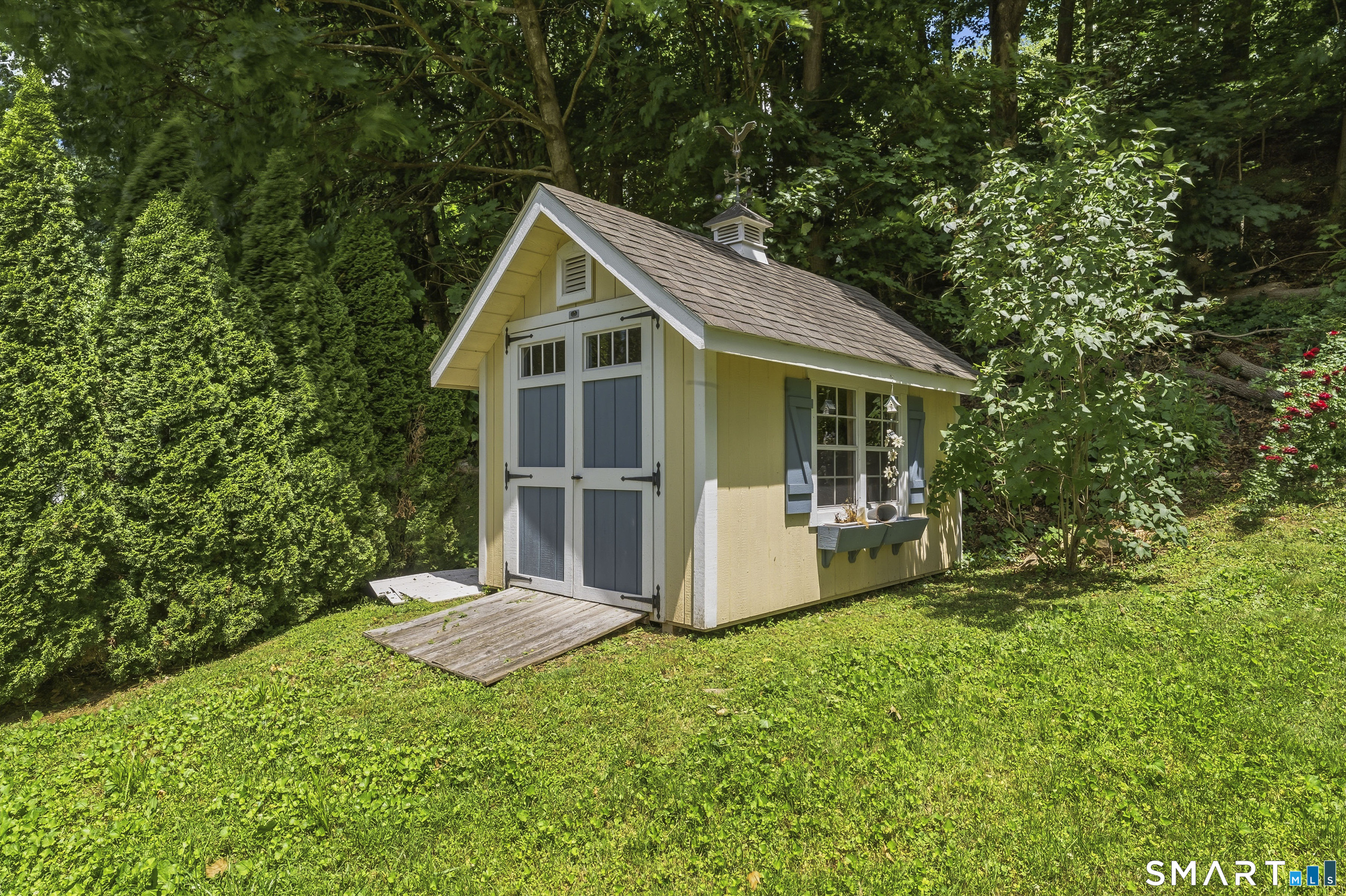 13 Brookwood Drive Bethel CT 06801