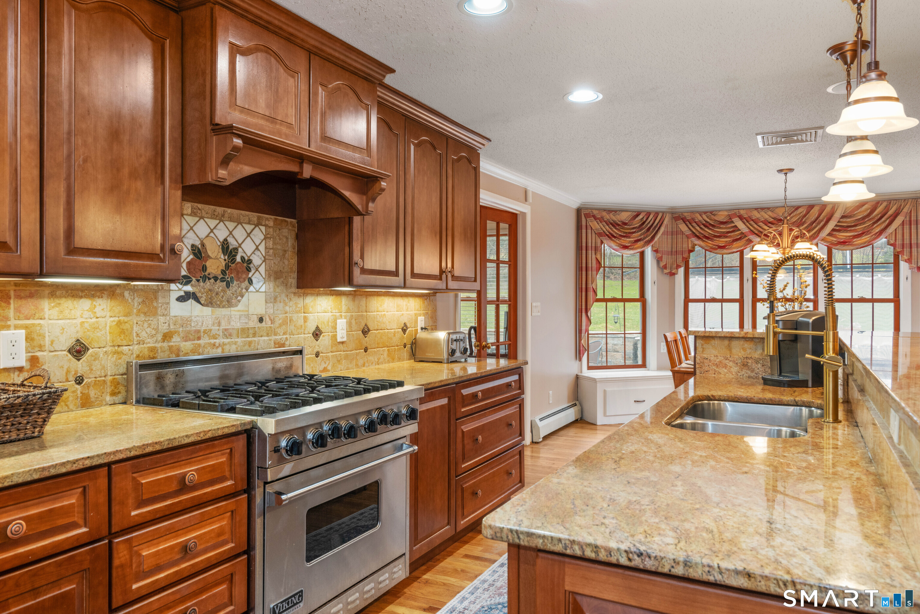 243 Terry Road Hartford CT 06105