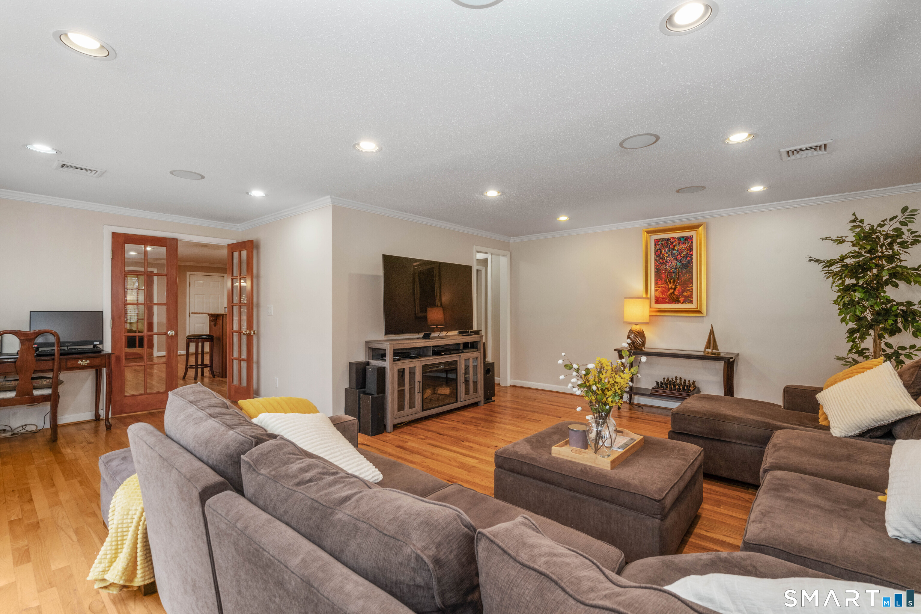 243 Terry Road Hartford CT 06105
