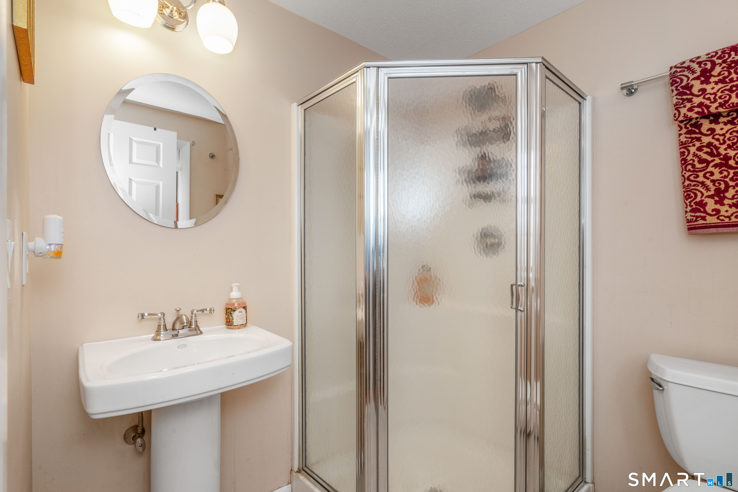 243 Terry Road Hartford CT 06105