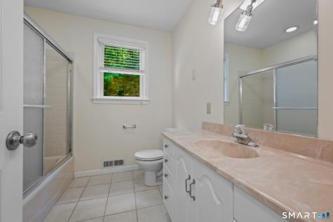 206 Minortown Road Woodbury CT 06798